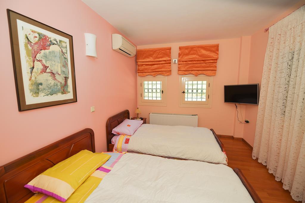 Antonia Beachfront Villa Lefkimmi  Exterior photo